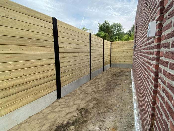 Tand- en groefhekwerk geplaatst door Lamon Hekwerk — voorbeeld 4 van 8